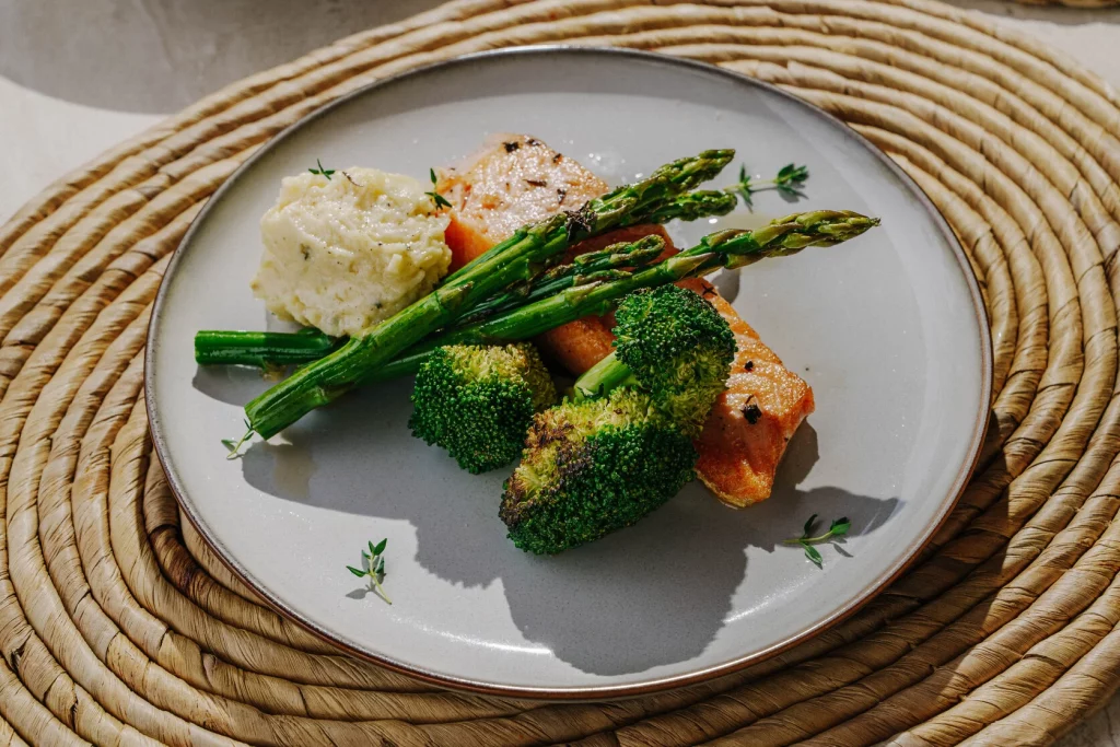 broccoli-salmon-treatment-center-spain-marbella-innerlife-recovery-best-rehab-spain-treatment-center-near-me-alcohol-addiction-drugs-depression-anxiety-burnout-codependency-eatingdisorders