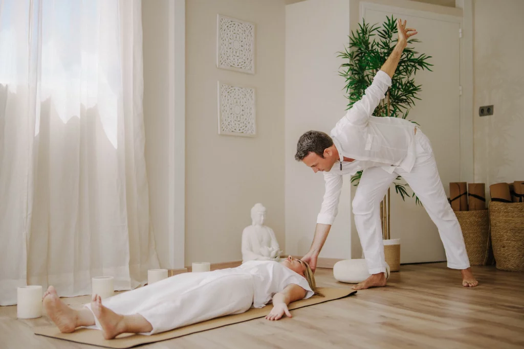 Holotropic-Breathwork-holistic-approach